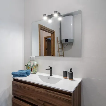 Vakantiehuis De Diseno Con Piscina Y Barbacoa
