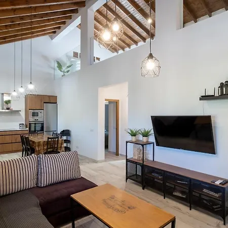 Holiday home De Diseno Con Piscina Y Barbacoa Malaga
